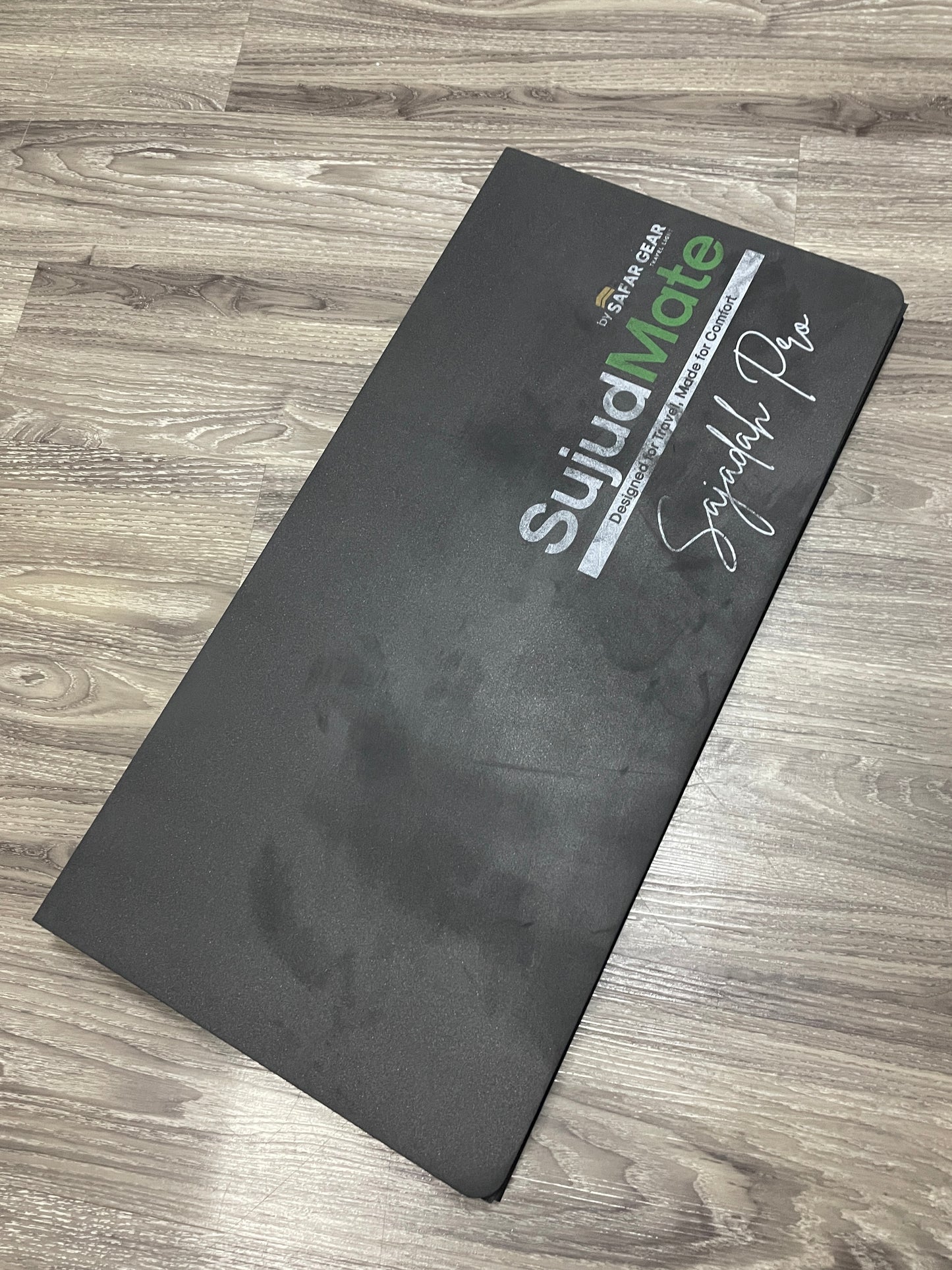 SujudMate Sajadah Pro – Extra Thick 3-Fold Comfort Prayer Mat (Ground-Like Feel)