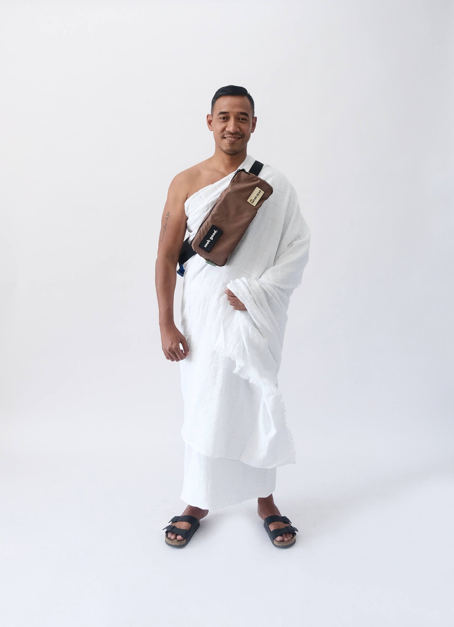 Al Haram Nomad  - Your Hajj and Umrah Footwear Bag